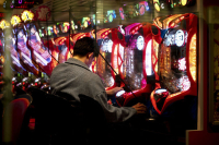 Онлайн-казино хотят блокировать быстрее