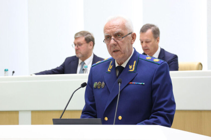 Генпрокурор заявил о росте экстремистских преступлений в России