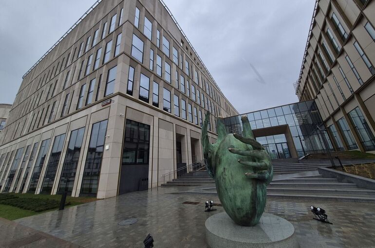 Исцеляющая среда: в московской больнице впервые открыли выставку