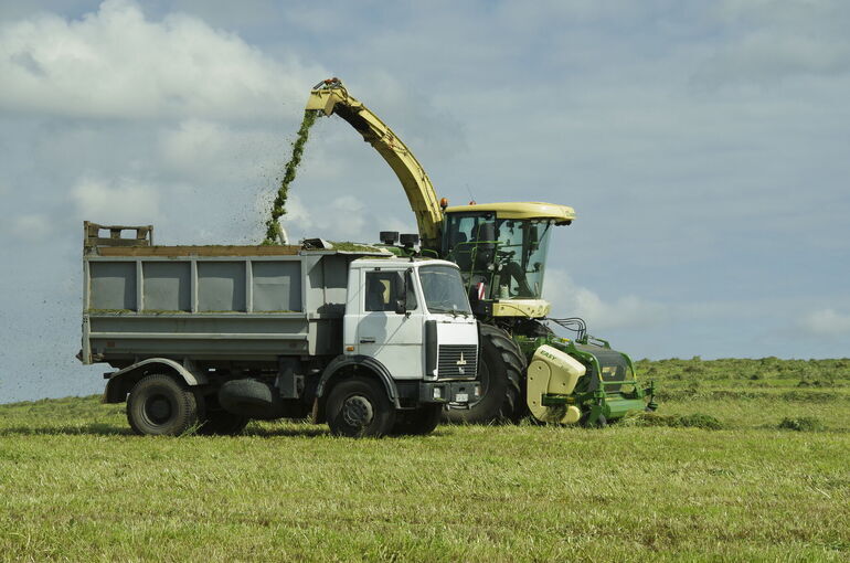 Кабмину предложили увеличить субсидии для производителей сельхозтехники