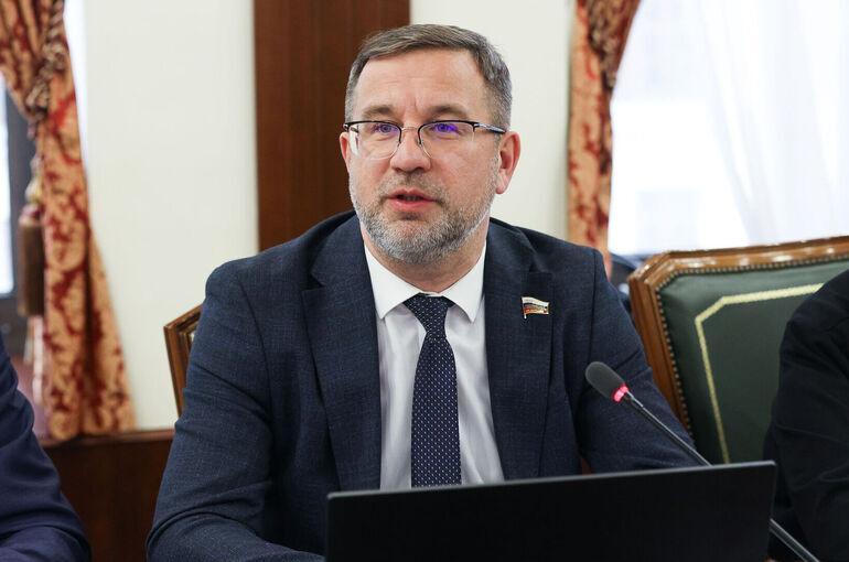 Сенатор: Для защиты адвокатской деятельности нужно донастроить законодательство