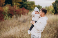 Школа пап для зумеров и отчеты по алиментам: артисты обсудили, как повысить роль отца