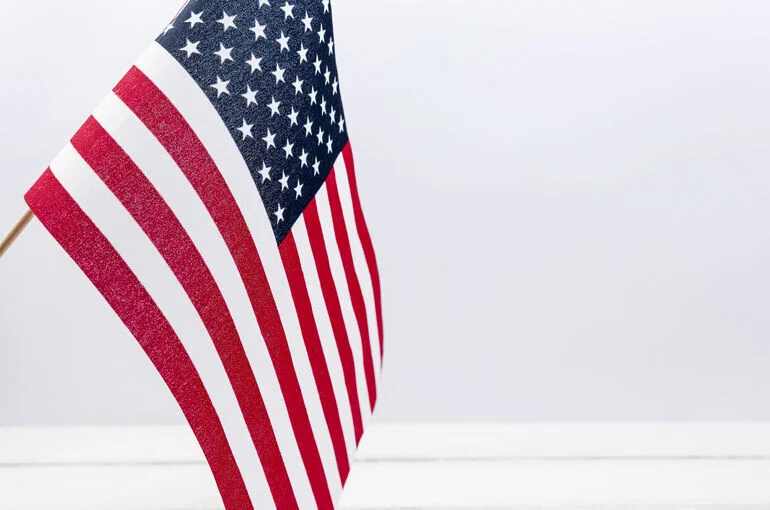 США разрешили продажу российской нефти, загруженной на танкеры до 17 апреля