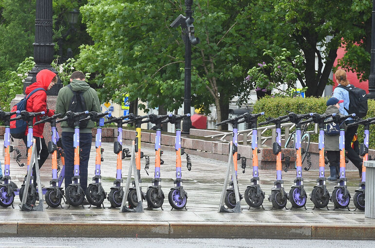 Сенатор Шейкин: Поправки в ПДД для электросамокатов подготовят к 1 июля