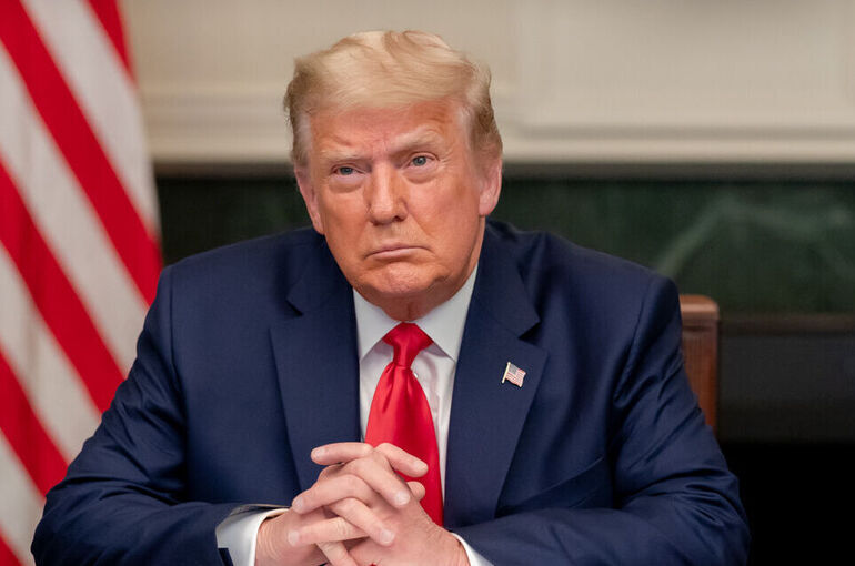 Трамп заявил, что Иран нарушил перемирие