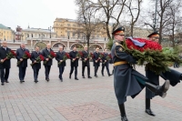 Володин и главы делегаций стран &mdash; членов ОДКБ возложили цветы к Могиле Неизвестного Солдата