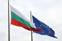 Политолог Лукьянов: Новый премьер Болгарии не помешает ЕС поддерживать Киев