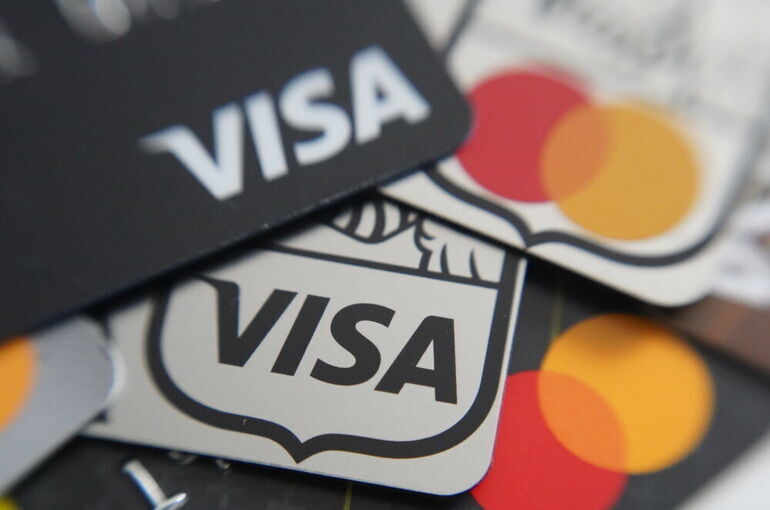 Какие риски возникают при использовании карт других стран