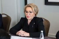 Матвиенко заявила о важности мужского воспитания для детей