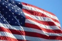 Политический обозреватель: США хотят не защищать, а контролировать Европу