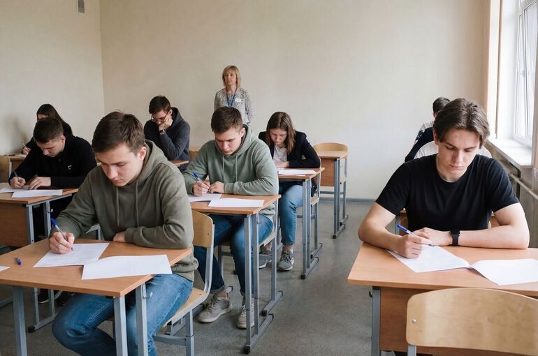 В Госдуму внесли законопроект о праве пересдать ЕГЭ сразу по нескольким предметам