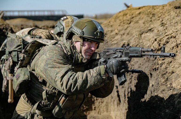 Военный эксперт рассказал, как российские войска могут действовать в ДНР