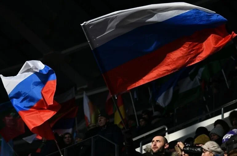 Размещение российского флага на стадионах может стать обязательным