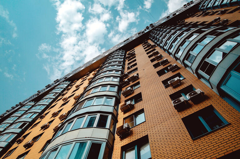 Ограничения на продажу конфискованного у коррупционеров жилья могут снять