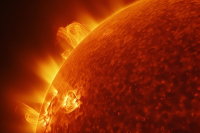 На Солнце впервые за две недели произошла мощная вспышка