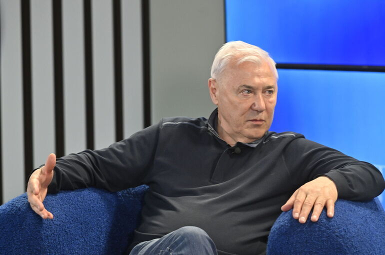 Депутат Аксаков рассказал, как долго продлится падение доллара