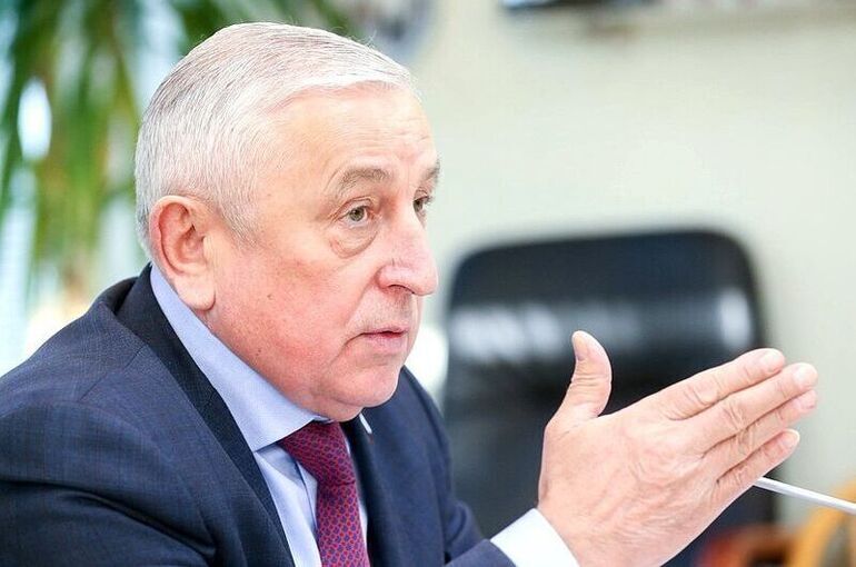 Депутат Харитонов считает, что выставку к 120-летию Госдумы можно сделать передвижной