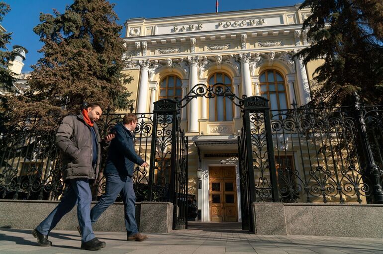 Банк России снизил ключевую ставку до 14,5%