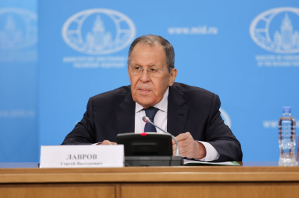 Лавров: Запад объявил РФ открытую войну и использует Украину в качестве тарана