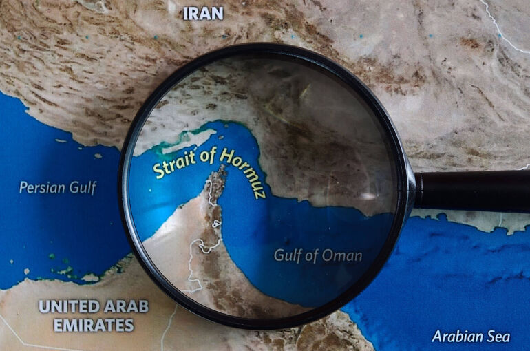 Совбез: Блокада Ормузского пролива повлияет на стоимость продовольствия 