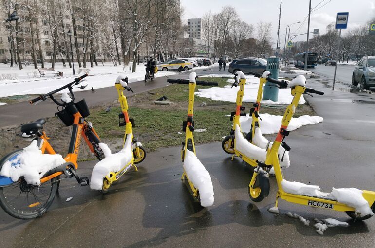 В Гидрометцентре рассказали, когда закончится снегопад в Москве