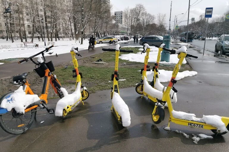В Гидрометцентре рассказали, когда закончится снегопад в Москве
