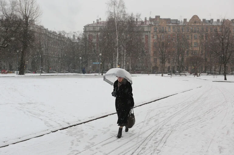 В Москве и Подмосковье объявлен оранжевый уровень погодной опасности