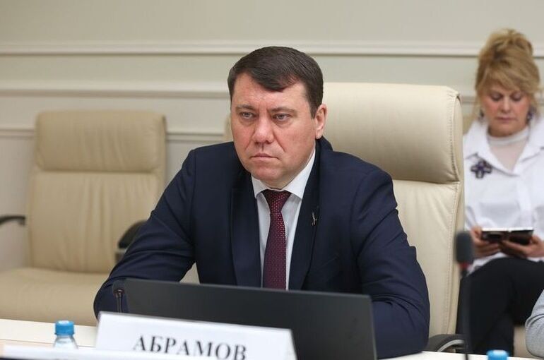 Сенатор Абрамов рассказал, как можно сократить долги за ЖКХ