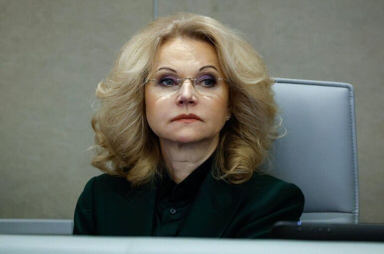 Голикова: Свыше 70% россиян считают рабочие профессии престижными
