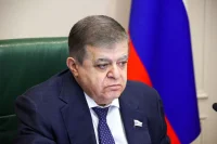 Сенатор Джабаров: Народ поддержит президента в случае жесткого ответа Украине