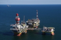 Нефтегазовые платформы на Каспии хотят надежнее защитить от атак беспилотников  