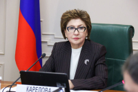Сенатор Карелова не считает нужным повышать возраст по программе «Молодая семья»
