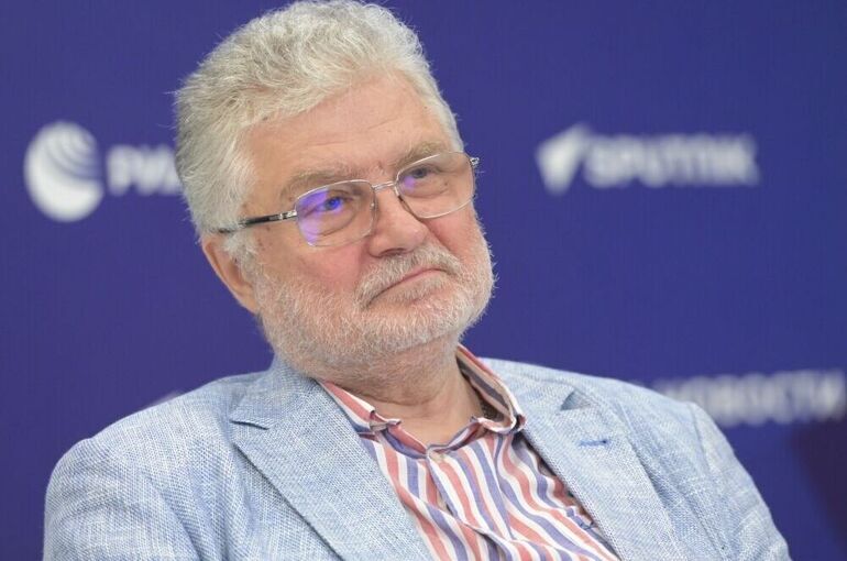 Писатель Юрий Поляков: Фронтовой поэзией я начал заниматься еще в институте