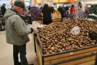 Почему отечественный картофель не пускают в магазины