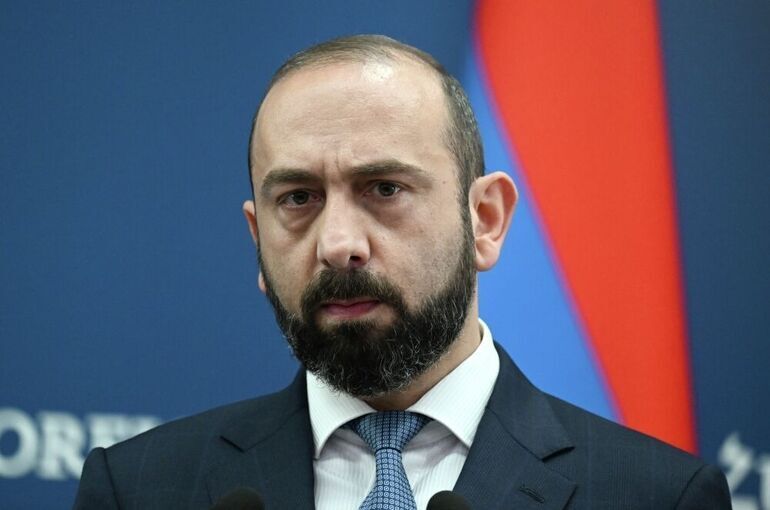 Глава МИД Армении: Ереван выберет между Евросоюзом и ЕАЭС, когда придет время