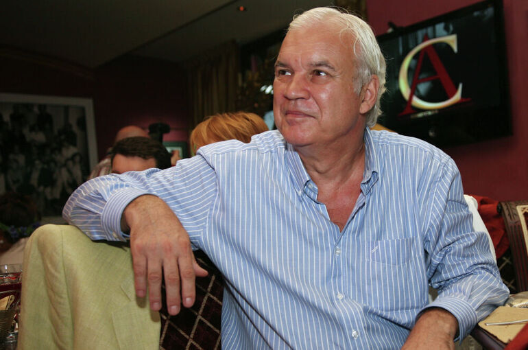 Автор программы «До и после полуночи» Владимир Молчанов умер в возрасте 75 лет