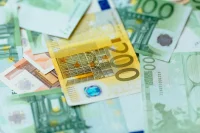 Президент Румынии призвал страны Евросоюза увеличить вклад в НАТО