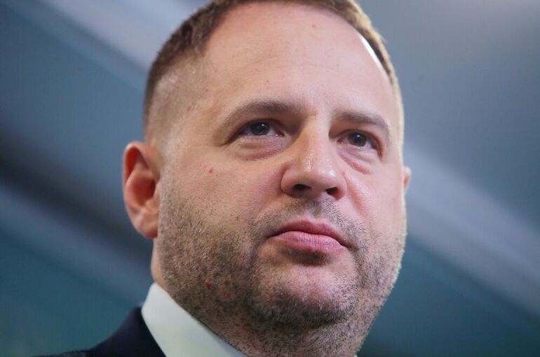 Политолог назвал возможные шаги Ермака после обвинений в коррупции