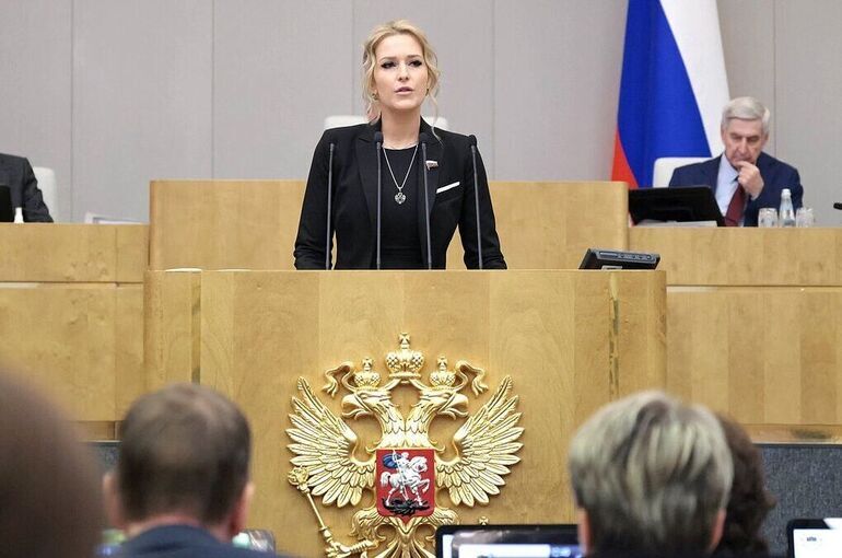 Лантратова принесла присягу уполномоченного по правам человека в России