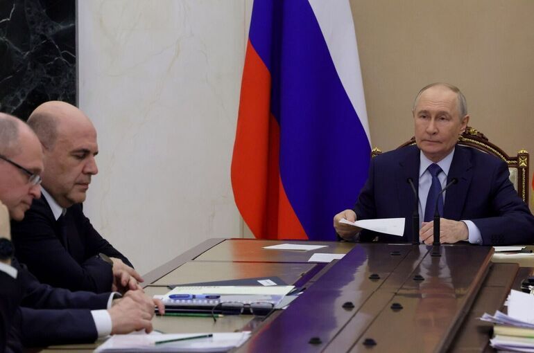 Путин: Принятые кабмином меры дают позитивный экономический результат