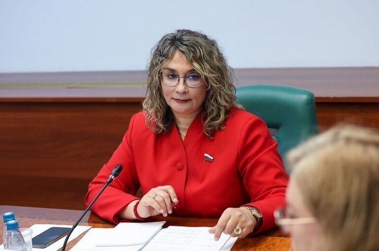 Сенатор Косихина призвала бизнес терпеливее относиться к молодым сотрудникам