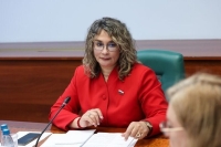 Сенатор Косихина призвала бизнес терпеливее относиться к молодым сотрудникам