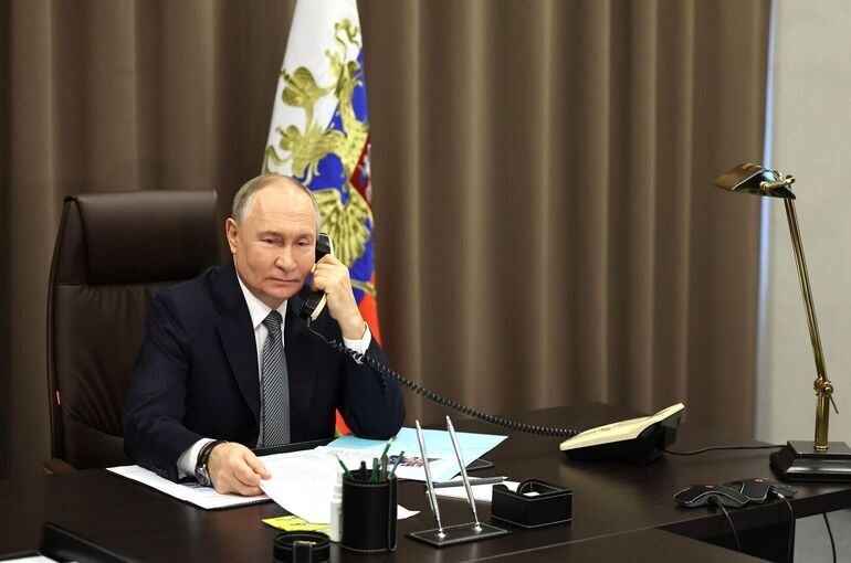 Путин поздравил Токаева с днем рождения
