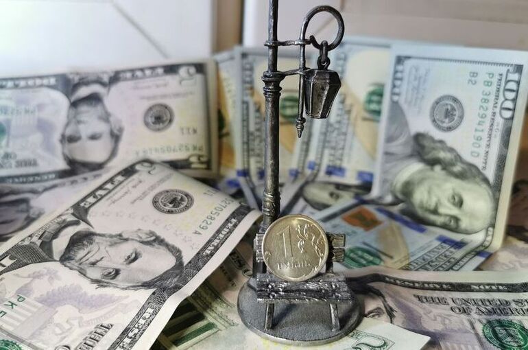 ЦБ понизил курс доллара до 71,29 рубля на 20 мая