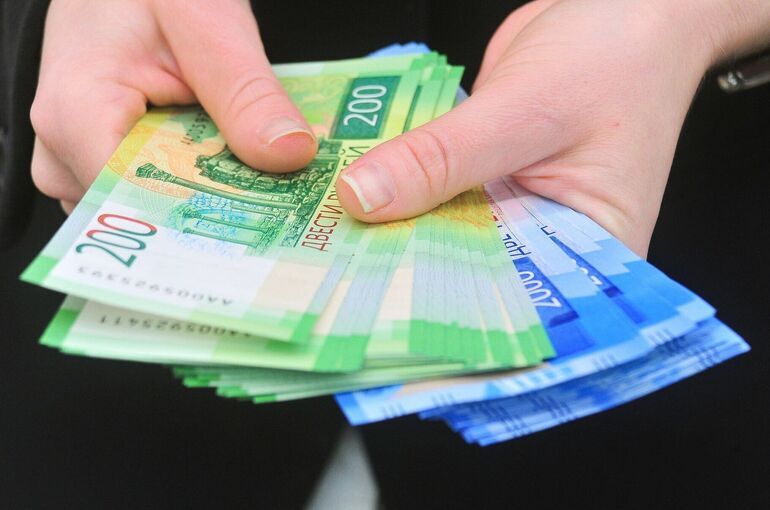 Пособие по уходу за ребенком до 1,5 лет предложили повысить