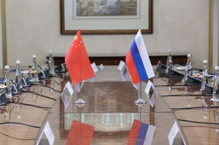 Путин и Си Цзиньпин дали старт перекрестным Годам образования в РФ и КНР