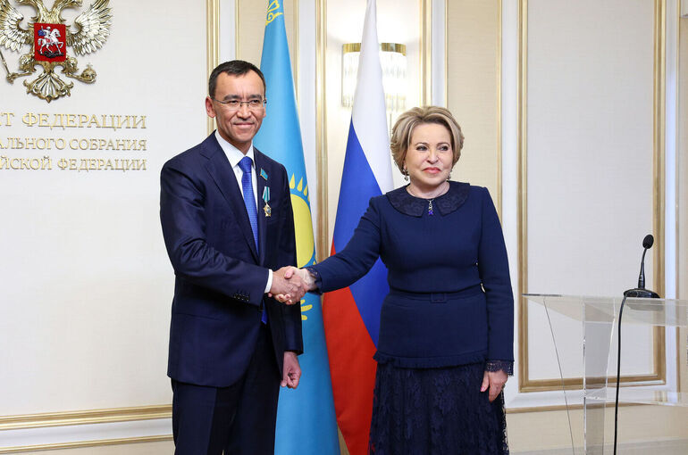 Матвиенко отметила доверительный характер межпарламентского диалога России и Казахстана