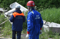 ТАСС: В Старобельске из-под завалов общежития извлекли тело погибшего