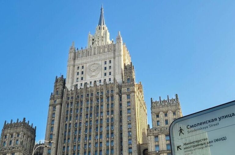 Россия обратится в Международный суд ООН для защиты русских в Прибалтике