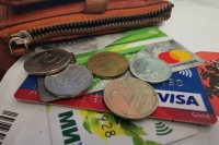 Россияне начали предпочитать картам другие безналичные способы оплаты покупок